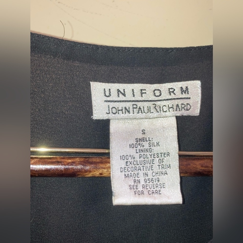 John Paul Richard Black/White Sleeveless Embroidered Beaded/Sequin Top Size S - Picture 8 of 8